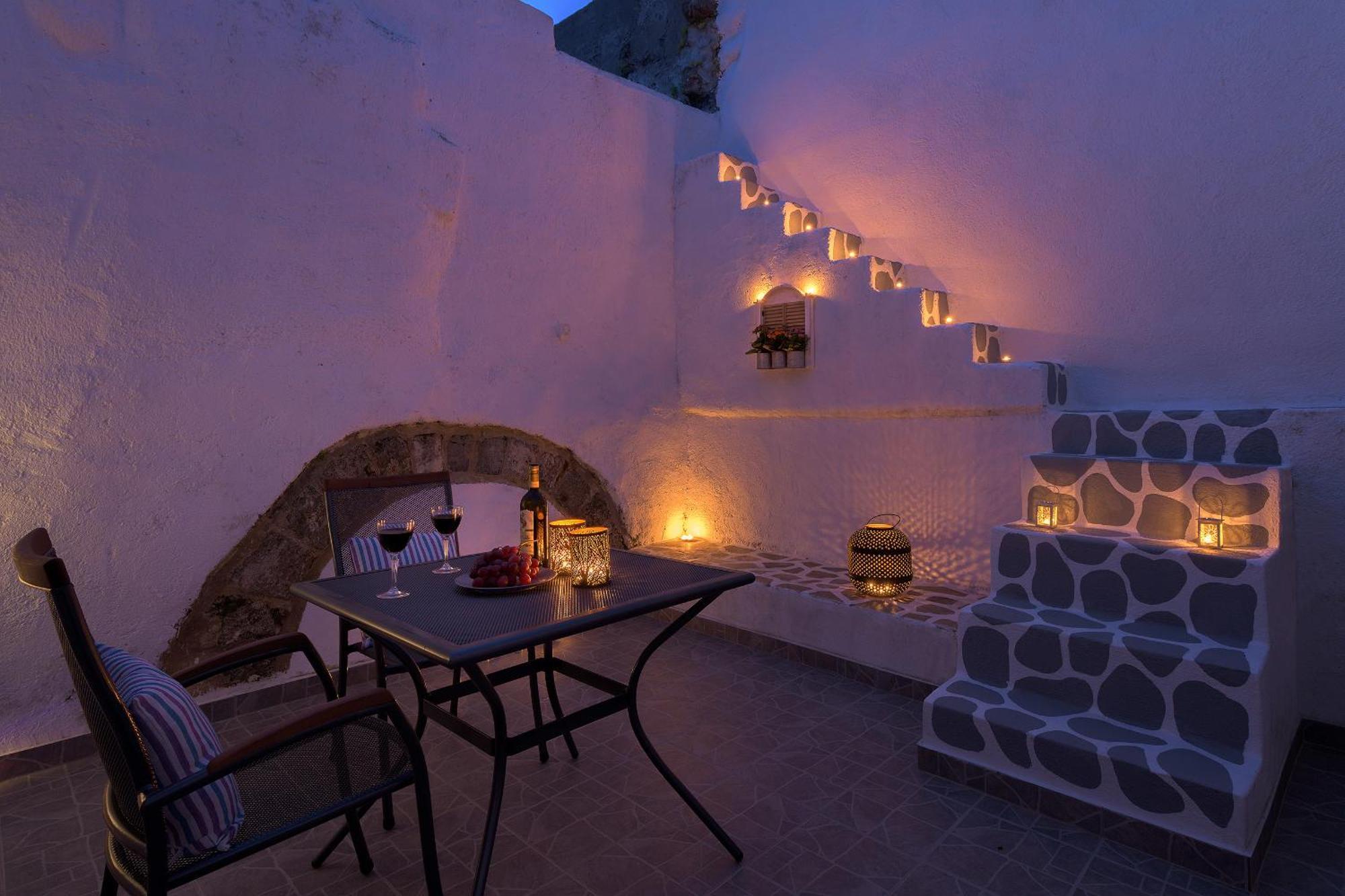 Rustic Self-Inn Rhodes City Extérieur photo