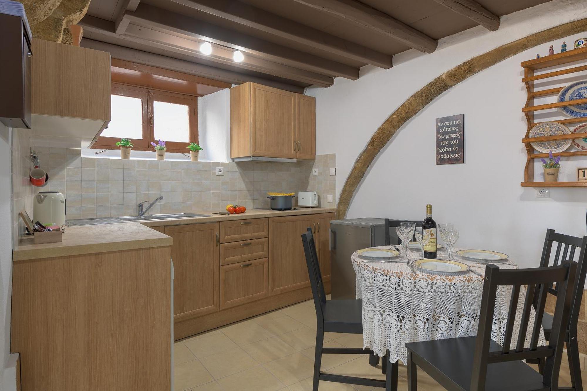 Rustic Self-Inn Rhodes City Extérieur photo